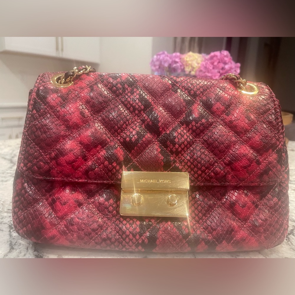 Authentic Michael Kors Handbag - image 3